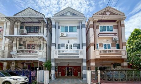ทาวน์เฮาส์ - ขาย-ให้เช่า ทาวน์โฮม 3 ชั้น พิบูลย์การ์เด้นวิลล์ ถ.พิบูลย์สงคราม-พระราม 5 ติดถนนใหญ่ สภาพดีพร้อมอยู่