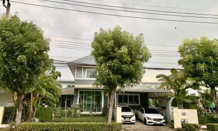 ขายบ้าน - บ้านเดี่ยว มบ.พฤกษ์ลดา บางนา 75ตร.วา 4.5ล้าน 5นอน3น้ำ ถนนเมน ต้นซอย