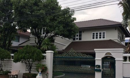ขายบ้าน - ขายบ้านหมู่บ้านริมสวน เฉลิมพระเกียรติ ซอย 15 ขนาด 99 ตร.วา 3 นอน 3 น้ำ