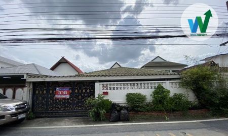 ขายบ้าน - ขายบ้านเดี่ยว เนื้อที่ 50 ตารางวา ซอยวชิรธรรมสาธิต 29 ทำร้านอาหารหรือคาเฟ่