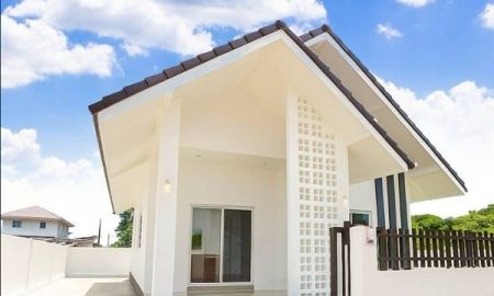 ขายบ้าน - ขายบ้านเดี่ยวสร้างใหม่ หลังมุม พื้นที่เยอะ บ้านโป่ง ราชบุรี ต.หนองกบ ใกล้ปากแรต