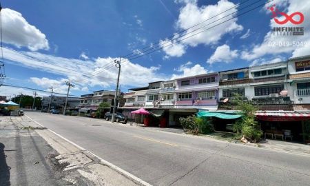 ขายอาคารพาณิชย์ / สำนักงาน - ขายอาคารพาณิชย์ 3.5ชั้น ติดถนน ท่าอิฐ บางรักน้อย ใกล้MRT