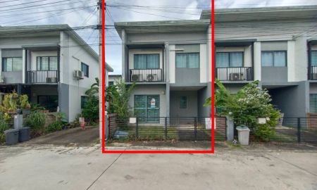 ขายทาวน์เฮาส์ - ทาวน์เฮ้าส์ 2 ชั้นหมู่บ้านเมททาวน์ ปทุมธานี-ติวานนท์ (หลังริม)