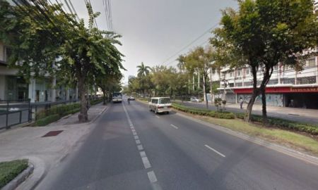 ขายที่ดิน - ขายที่ดินพร้อมสิ่งปลูกสร้าง ถนนพระราม 4 - ทองหล่อ