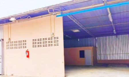 ให้เช่าโรงงาน / โกดัง - ให้เช่าโกดัง 169ตร.ม. กรุงเทพกรีฑา31-37 ARLบ้านทับช้าง 2.2 กม 49ตร.วา.1 น้ำ 1 ออฟฟิศ ใกล้มอเตอร์เวย์