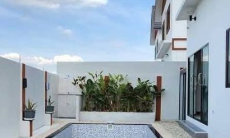 ขายบ้าน - พูลวิลล่า พร้อมเฟอร์ฯ ติด รร.นานาชาติลานนา & ใกล้กาดฝรั่ง ราคาต่ำกว่าตลาดในโซนเดียวกันหลายล้าน