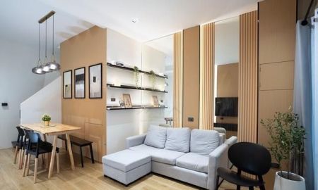 ให้เช่าทาวน์เฮาส์ - เช่า ทาวน์โฮม ตกแต่งสวยพร้อมอยู่ หมู่บ้านอยู่เจริญ29 ซอยรัชดา18 ย่านรัชดา ห้วยขวาง เดินทางสะดวก