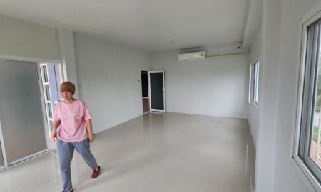ขายโรงงาน / โกดัง - ขายโรงงาน Office พร้อมห้องใต้ดินขนาดใหญ่ 1 ไร่ อำเภอไทรน้อย จังหวัดนนทบุรี