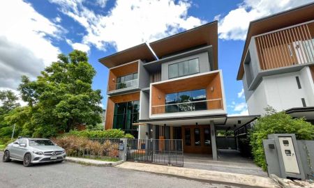 ให้เช่าที่ดิน - บ้านในฝันที่ใครๆก็อยากได้! บ้านหรูส่วนตัวในโครงการสุดลักชู!