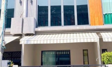 ให้เช่าทาวน์เฮาส์ - ให้เช่าทาวน์โฮม 3 ชั้น Eigen Premium Townhome ซอยพัฒนาการ 99 (ถนนพัฒนาการตัดใหม่) ทำเลทอง เดินทางสะดวกสุดๆ