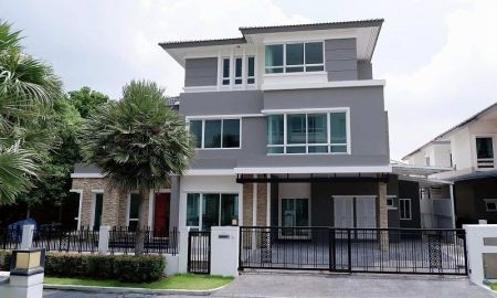บ้าน - ขายและให้เช่า บ้านเดี่ยวหรูหลังมุม 3 ชั้น โครงการแกรนด์ บางกอก บูเลอวาร์ด พระราม9 ศรีนครินทร์ ถนนกรุงเทพกรีฑา สะพานสูง กทม.