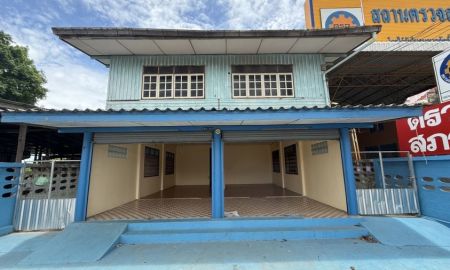 ให้เช่าบ้าน - บ้านเดี่ยวให้เช่า 2ชั้น ตรงข้ามเป็นตลาดเบิร์ดคลองถม จังหวัดราชบุรี