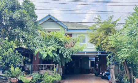 ขายบ้าน - ขายบ้านเดี่ยว หมู่บ้านดิเอมเมอรัลด์ การ์เด้น 4 แอนด์ สปอร์ตคลับ ติดถนนราชพฤกษ์ ทำเลดี เดินทางสะดวก ใกล้สิ่งอำนวยความสะดวกครบครัน