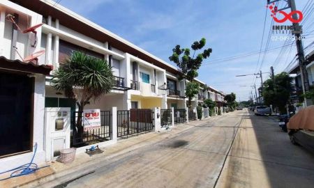 ขายทาวน์เฮาส์ - ขายทาวน์โฮม พฤกษาทาวน์ เน็กซ์ ลอฟท์ ปิ่นเกล้า-พุทธมณฑลสาย4 2ชั้น 16ตร.วา