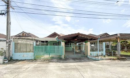 ขายบ้าน - ขายบ้านเดี่ยว 53 ตร.วาหมู่บ้านเดอะริช ใกล้ห้างโฮมโปร แพชชั่นแหลมทองระยอง เดินทางไม่เกิน 1 กม. สี่แยกพีเอ็มวาย ผ่อนเพียง 5500 บาทต่อเดือน
