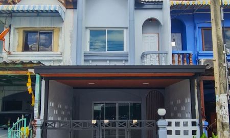 ขายบ้าน - ขาย ทาวน์เฮ้าส์ 2ชั้น ย่านร่มเกล้า เดินทางสะดวก มบ.เคซีวิลล์ร่มเกล้า ถ.ร่มเกล้า18 ใกล้สนามบิน แอร์พอร์ตลิงค์ รีโนเวทใหม่ พร้อมอยู่