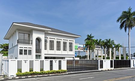 ขายบ้าน - ขายบ้านหรูลดาวัลย์ ลากูน รังสิต-ปทุมธานี 129 ตร.ว. Modern Luxury