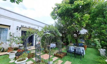 ขายบ้าน - ขายบ้าน ซอยสุขาประชาสรรค์ 3 ถนนติวานนท์ เนื้อที่ 98 ตร.ว. 3 นอน 3 น้ำ