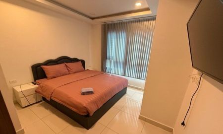 ขายคอนโด - ขายต่ำกว่าราคาประเมิน คอนโด Arcadia Beach Resort 2 ห้องนอน 2 ห้องน้ำ ราคาพิเศษ ชั้น 8 ห้องริม เฟอร์นิเจอร์ครบ ใกล้วอร์คกิ้งสตรีท