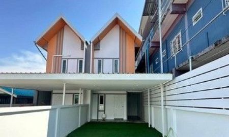 ขายทาวน์เฮาส์ - บ้านเเฝด 2ชั้น พิกัด มาบสอง-ค่ายมวย10 ขนาด 40ตรว.