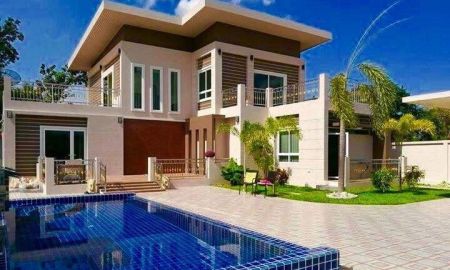 ขายบ้าน - ขายพลูวิลล่าบางเสร่ สัตหีบ หลังใหญ่ ตกแต่งครบ พร้อมเฟอร์นิเจอร์