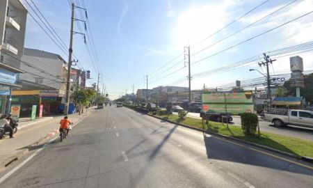 ขายที่ดิน - ขายที่ดินพร้อมสิ่งปลูกสร้าง ติดถนนลาดกระบัง ใกล้โรบินสันไลฟ์สไตล์ ลาดกระบัง