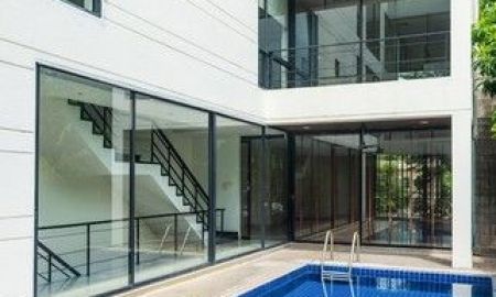 ให้เช่าโรงงาน / โกดัง - ให้เช่าบ้านเดี่ยว4ชั้นย่านอารีย์ พญาไท 750 ตร.ม.พร้อมสระส่วนตัว ใกล้BTSอารีย์