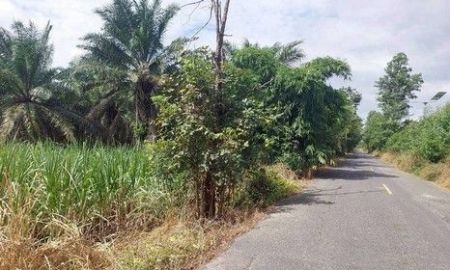 ขายที่ดิน - ที่ดินสีม่วง สร้างโรงงาน สร้างโกดัง เกาะจันทร์ เนื้อที่ 30-0-84 ไร่ ไร่ละ 2.2 ล้าน ต.ท่าบุญมี อ.เกาะจันทร์ จ.ชลบุรี