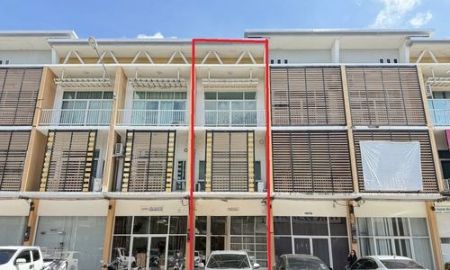 ขายอาคารพาณิชย์ / สำนักงาน - ขายขาดทุนอาคารพาณิชย์ สตาร์ เอวีนิว 5 หางดง เชียงใหม่