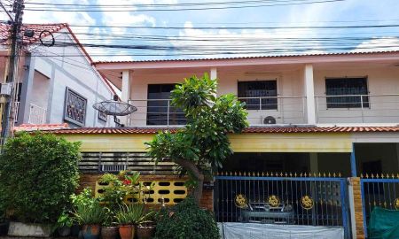 ขายทาวน์เฮาส์ - ขายทาวน์โฮมหมู่บ้านดวงใจ เลี่ยงหนองมน ชลบุรี 35 ตรว.