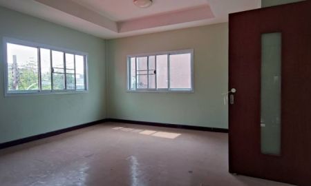 ขายบ้าน - ขายด่วน บ้านเดี่ยว 2 ชั้น 51 ตารางวา หน้าบ้านถนนกว้าง 6 เมตร ซอยอภิชาติ6 ถนนสุขุมวิท115 ต.เทพารักษ์ อ.เมือง จ.สมุทรปราการ