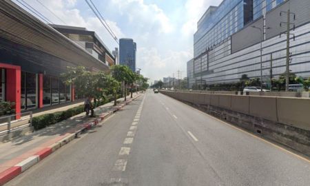 ขายที่ดิน - ขายที่ดิน ราคาถูก ซอย ลาดพร้าว 30 ผังสีน้ำตาล ย.9 ใกล้ทั้ง MRT และ BTS สถานีลาดพร้าว !