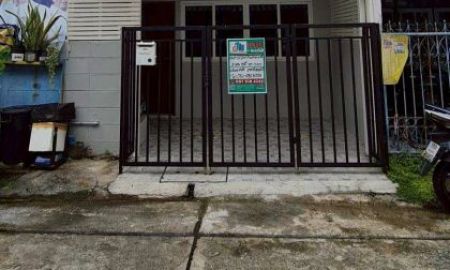 ขายทาวน์เฮาส์ - ขายบ้านทาวน์เฮ้าส์ 2 ชั้น รีโนเวทใหม่ สไตล์มินิมอล ทำเลรามคำแหง 106 หากคุณกำลังมองหาบ้านที่น่าอยู่ เรียบง่าย สไตล์มินิมอล