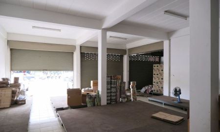 ขายอาคารพาณิชย์ / สำนักงาน - ขายด่วน ตึกแถว 4 ชั้น ทำเลทองสำหรับทำธุรกิจการค้า ตรงข้ามตลาดกลางลาดสวาย