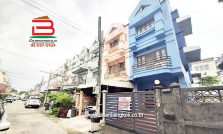 ขายทาวน์เฮาส์ - ทาวน์เฮาส์ หมู่บ้าน เกษราคลาสสิคโฮม ซอยเสรีไทย 81/2 เนื้อที่ 34 ตารางวา ใกล้สวนสยาม แขวงคันนายาว เขตบึงกุ่ม กรุงเทพมหานคร