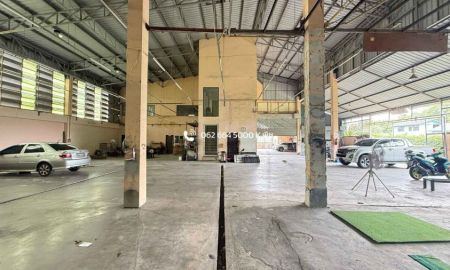 ให้เช่าโรงงาน / โกดัง - ให้เช่า โกดัง 500 ตร.ม. ใกล้แจ๊สวังหิน โชคชัย4 เสนานิคม พหลโยธิน