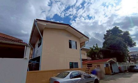 ขายอพาร์ทเม้นท์ / โรงแรม - ขายด่วน หอพัก 17 ห้อง 2ชั้น 91 ตารางวา ถนนรามอินทรา ซอย 65 เข้า-ออกได้หลายทาง