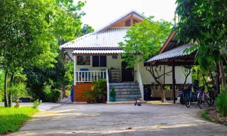 ขายบ้าน - บ้านสวนบางกระเจ้า พระประแดง บนพื้นที่ 469 ตรว. บรรยากาศธรรมชาติ บนพื้นที่สีเขียวอากาศสดชื่น ใกล้ตลาดน้ำบางน้ำผึ้ง