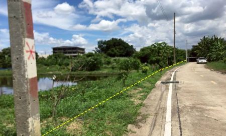 ขายที่ดิน - ขายที่ดินเปล่า เนื้อที่ 2-1-14.5 ไร่ ถนนเพชรเกษม ซ.124 อ้อมน้อย สมุทรสาคร