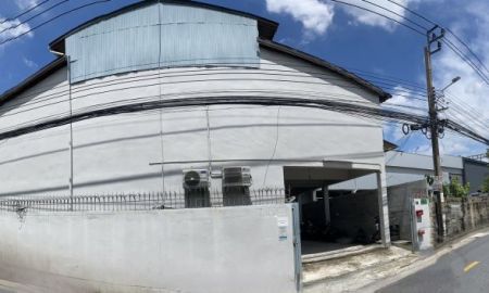 ขายโรงงาน / โกดัง - ที่ดินพร้อมสิ่งปลูกสร้าง ซอยบางนา ตราด 4 กรุงเทพฯ