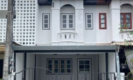 ขายทาวน์เฮาส์ - กุลพันธ์วิลล์ 4 ทาวน์โฮมรีโนเวทใหม่ ใกล้ IKEA ห้างแมคโคร ซื้อปล่อยเช่า กำไรเหลือ ราคาถูกมาก