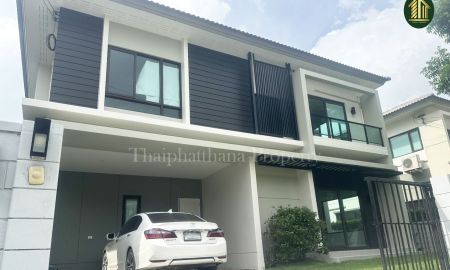 ขายบ้าน - CENTRO Bangna Km.7 บ้านใหม่ยังไม่เคยเข้าพักอาศัย ใกล้เมกา บางนา ราคาพิเศษ