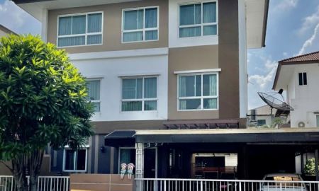 ขายบ้าน - บ้านเดี่ยว 3 ชั้น โครงการคาซ่าวิลล์ ราชพฤกษ์ แจ้งวัฒนะ ทำเลทองติดถนนใหญ่ ราคาดีงามมากๆ อยากให้คุณได้ครอบครอง