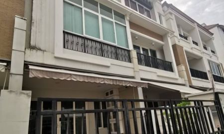 ขายทาวน์เฮาส์ - ขายทาวน์โฮม 3 ชั้น บ้านกลางกรุงพระราม3 Baan Klang Krung Rama 3 (ถนนยานนาวา)