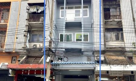 ให้เช่าอาคารพาณิชย์ / สำนักงาน - ให้เช่าตึกแถวใกล้สี่แยกเหม่งจ๋าย (พร้อมอยู่)