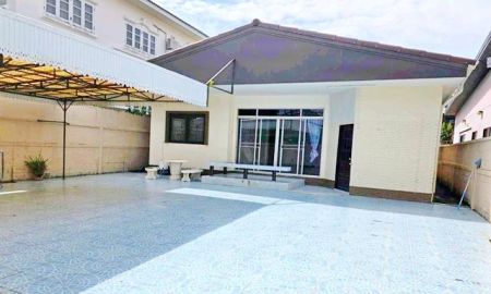 ให้เช่าบ้าน - เซ็นทรัล อีสต์วิลล์ 1.4กม. รัชดา 4นอน บ้านเดี่ยว ชั้นเดียว ให้เช่า โชคชัย 4 ซอย 30-38 รถไฟฟ้าสถานีโชคชัย 4 1.9 กม. MRTลาดพร้าว 2.8กม.