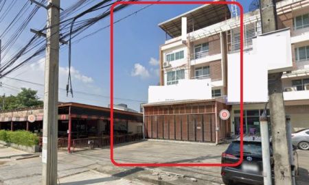 ให้เช่าอาคารพาณิชย์ / สำนักงาน - ตลาดหนองจอก 1.2 กม. 2คูหา 6นอน ให้เช่า อาคารพาณิชย์ 3.5 ชั้น ม.เทคโนโลยีมหานคร 700ม. รพ.หนองจอก 39ตร.ว. 479ตร.ม. 4น้ำ ติดถนนใหญ่