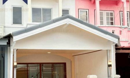 ขายทาวน์เฮาส์ - ทาวน์เฮ้าส์เอเชียโฮม ไทรน้อย ราคาย่อมเยาว์