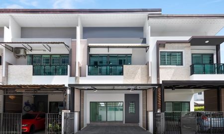 ขายทาวน์เฮาส์ - ทาวน์โฮม 2 ชั้น รีโนเวทใหม่ ลิฟวิ่ง เรสซิเดนซ์ รังสิต-ราชพฤกษ์ หน้าบ้านไม่ชนใคร ใกล้ฟิวเจอร์ฯ