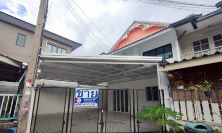 ขายบ้าน - ขายบ้านแฝด 2 ชั้น หมู่บ้านพฤกษา 14 A หลังมุม ซอยวัดลาดปลาดุก เนื้อที่ 30 ตารางวา 4 ห้องนอน ตำบลบางคูรัด อำเภอบางบัวทอง จังหวัดนนทบุรี